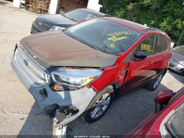 1FMCU0GD4JUD34838 2018 FORD ESCAPE - Image 2