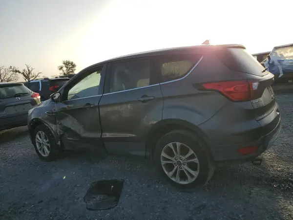 1FMCU0GD4KUA02187 2019 FORD ESCAPE - Image 2