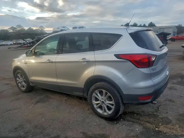 1FMCU0GD4KUA12007 2019 FORD ESCAPE - Image 2