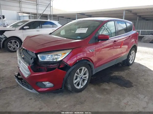 1FMCU0GD4KUA17658 2019 FORD ESCAPE - Image 2