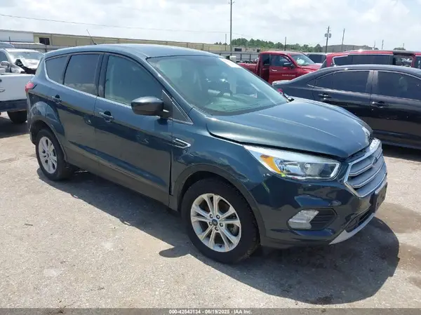1FMCU0GD4KUA29891 2019 FORD ESCAPE - Image 1