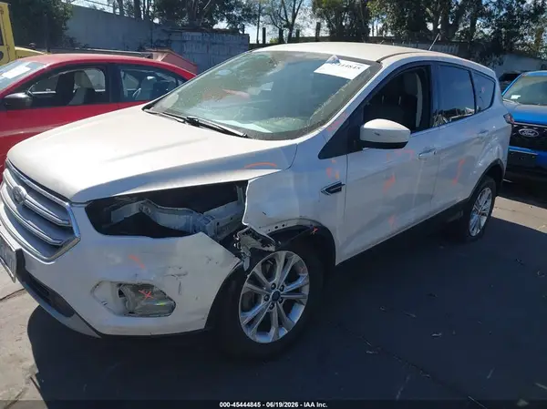 1FMCU0GD4KUA35707 2019 FORD ESCAPE - Image 2