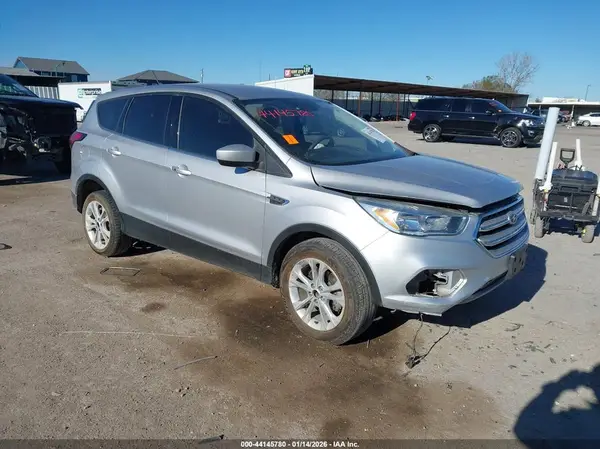 1FMCU0GD4KUA41099 2019 FORD ESCAPE - Image 1