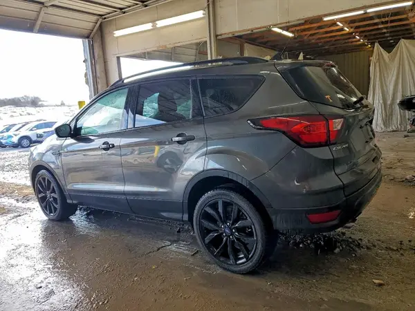 1FMCU0GD4KUA50160 2019 FORD ESCAPE - Image 2