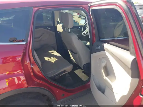 1FMCU0GD4KUA55102 2019 FORD ESCAPE - Image 8