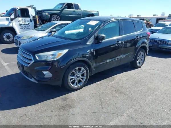 1FMCU0GD4KUA63765 2019 FORD ESCAPE - Image 2