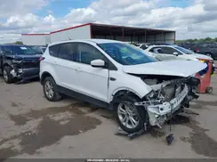 1FMCU0GD4KUA64978 2019 FORD ESCAPE