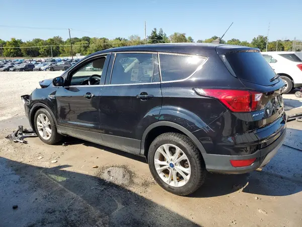 1FMCU0GD4KUA74684 2019 FORD ESCAPE - Image 2