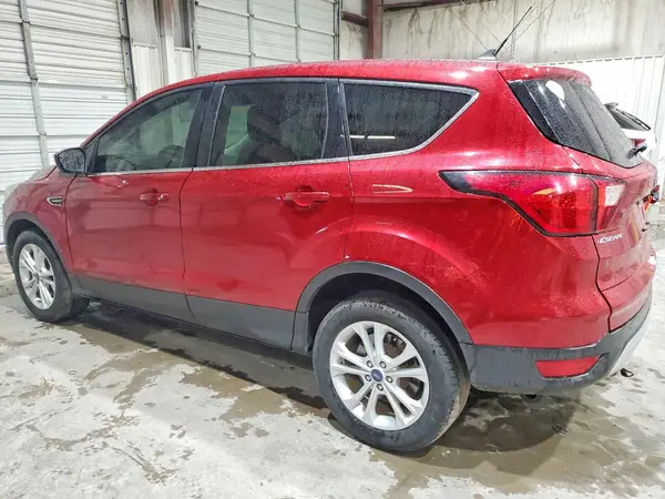 1FMCU0GD4KUB00863 2019 FORD ESCAPE - Image 2