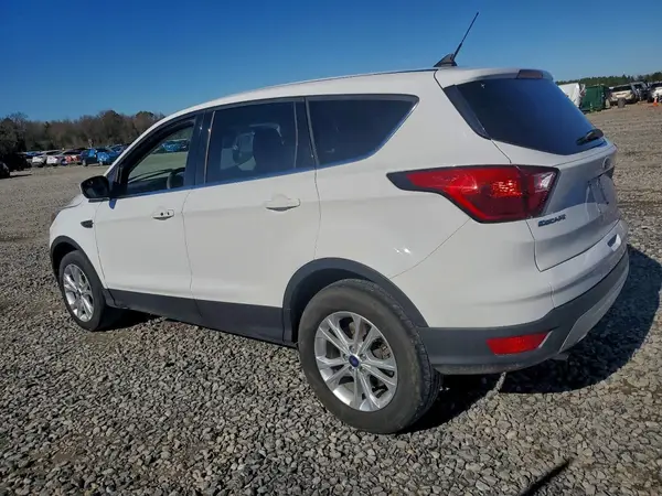 1FMCU0GD4KUB01057 2019 FORD ESCAPE - Image 2