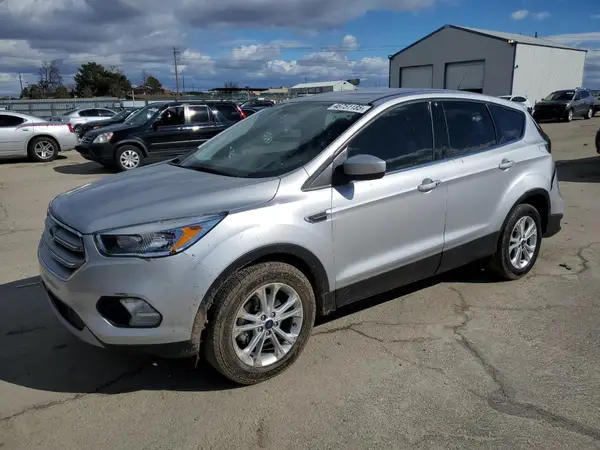 1FMCU0GD4KUB05402 2019 FORD ESCAPE - Image 1