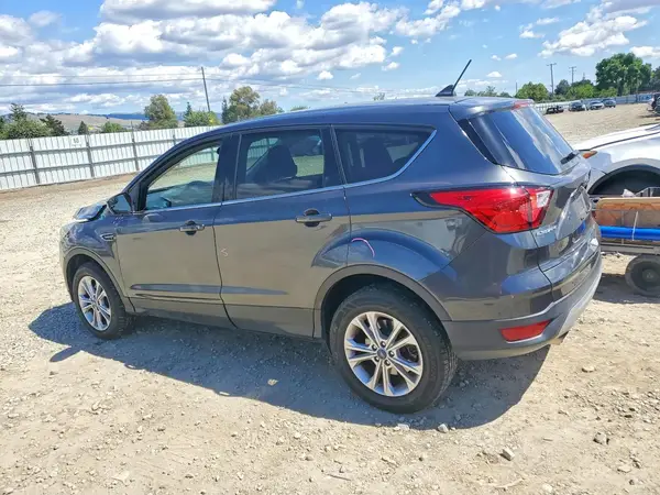 1FMCU0GD4KUB09403 2019 FORD ESCAPE - Image 2