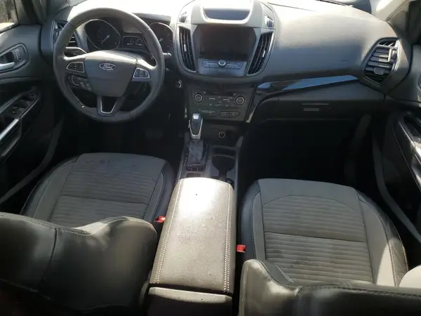 1FMCU0GD4KUB10146 2019 FORD ESCAPE - Image 8