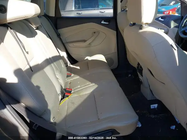 1FMCU0GD4KUB20403 2019 FORD ESCAPE - Image 8
