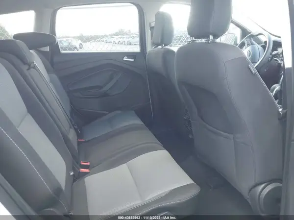 1FMCU0GD4KUB23088 2019 FORD ESCAPE - Image 8