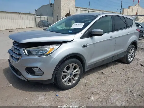 1FMCU0GD4KUB33376 2019 FORD ESCAPE - Image 2