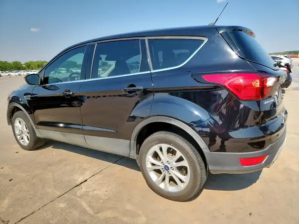 1FMCU0GD4KUB34544 2019 FORD ESCAPE - Image 2
