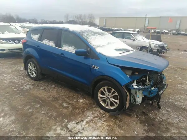 1FMCU0GD4KUB37041 2019 FORD ESCAPE - Image 1