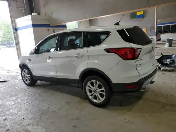 1FMCU0GD4KUB38285 2019 FORD ESCAPE - Image 2