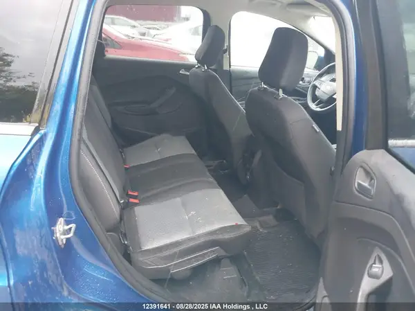 1FMCU0GD4KUB39856 2019 FORD ESCAPE - Image 8