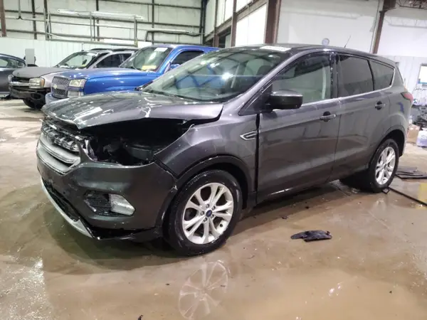1FMCU0GD4KUB64935 2019 FORD ESCAPE - Image 1