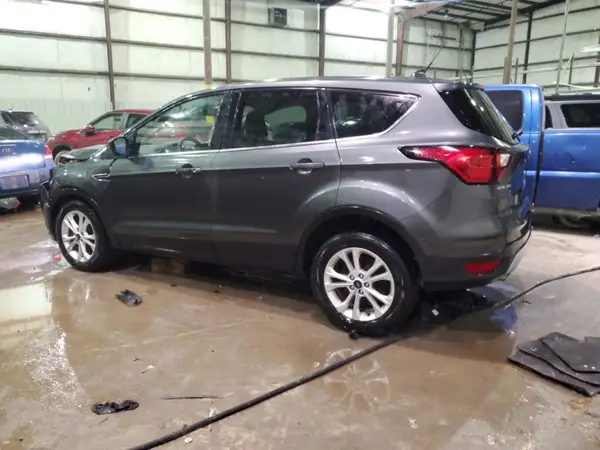 1FMCU0GD4KUB64935 2019 FORD ESCAPE - Image 2