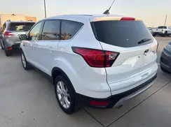 1FMCU0GD4KUB65843 2019 FORD ESCAPE