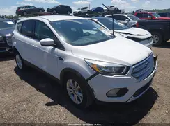 1FMCU0GD4KUB77958 2019 FORD ESCAPE