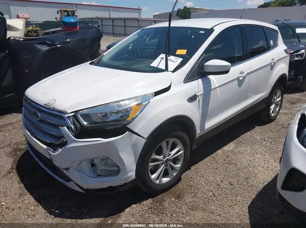 1FMCU0GD4KUB77958 2019 FORD ESCAPE - Image 2
