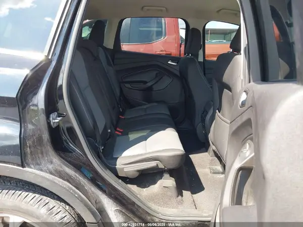 1FMCU0GD4KUC02471 2019 FORD ESCAPE - Image 8