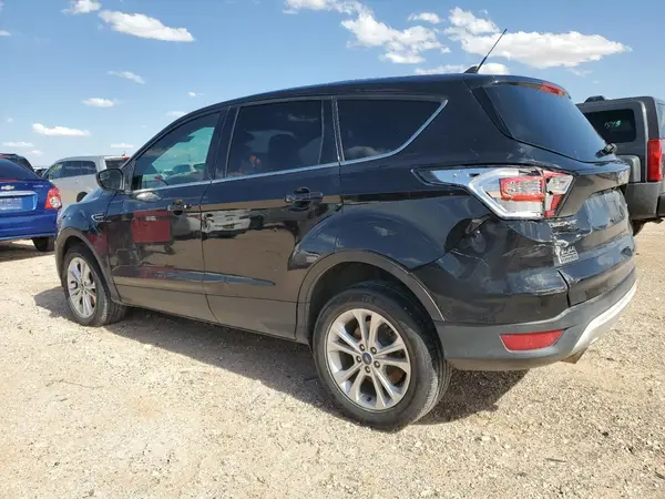 1FMCU0GD4KUC02566 2019 FORD ESCAPE - Image 2