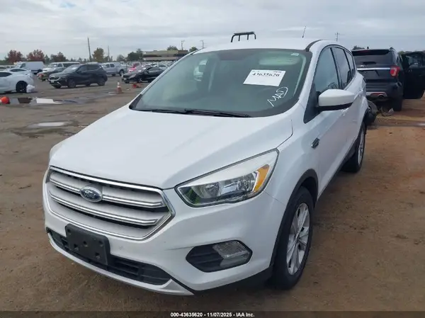 1FMCU0GD4KUC05385 2019 FORD ESCAPE - Image 2