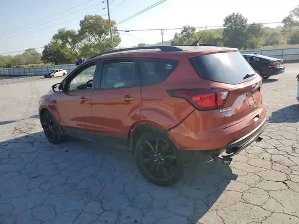 1FMCU0GD4KUC05919 2019 FORD ESCAPE - Image 2