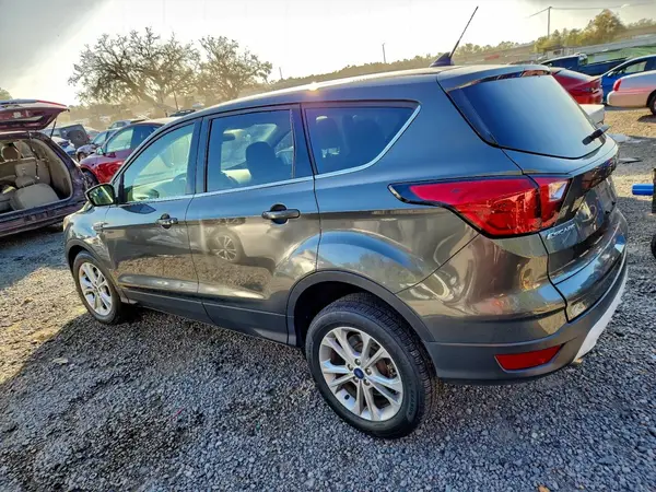 1FMCU0GD4KUC20677 2019 FORD ESCAPE - Image 2