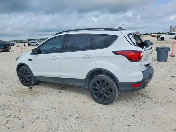 1FMCU0GD4KUC25202 2019 FORD ESCAPE - Image 2