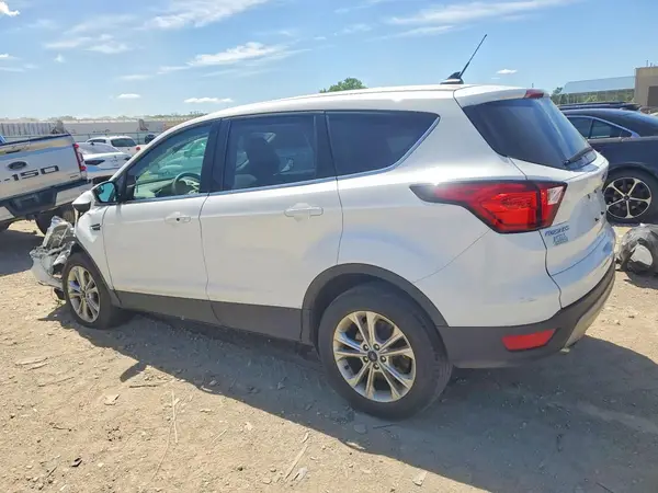 1FMCU0GD4KUC26317 2019 FORD ESCAPE - Image 2