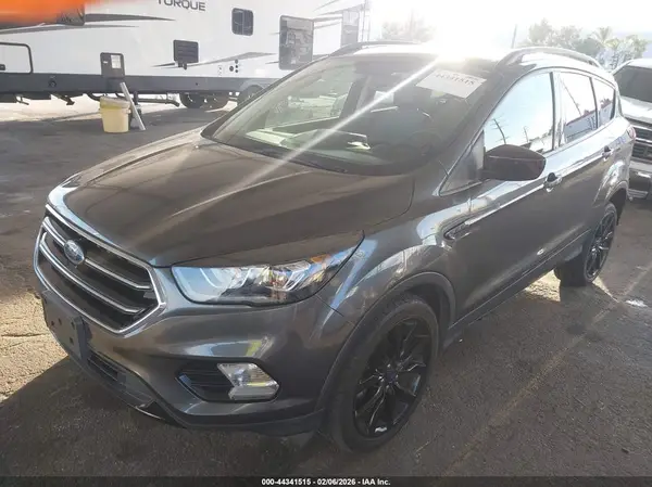 1FMCU0GD4KUC27516 2019 FORD ESCAPE - Image 2