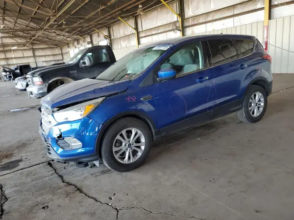 1FMCU0GD4KUC27550 2019 FORD ESCAPE - Image 1