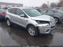 1FMCU0GD4KUC36586 2019 FORD ESCAPE