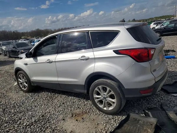 1FMCU0GD4KUC44896 2019 FORD ESCAPE - Image 2