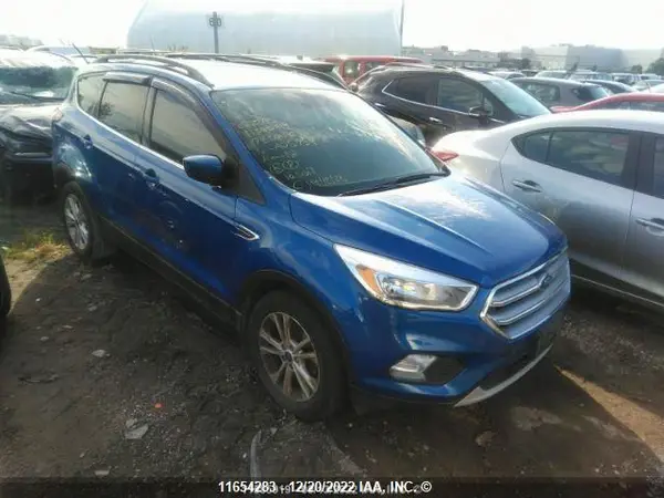 1FMCU0GD5HUA05754 2017 FORD ESCAPE - Image 1