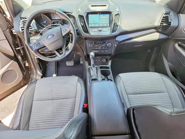 1FMCU0GD5HUA38639 2017 FORD ESCAPE - Image 8