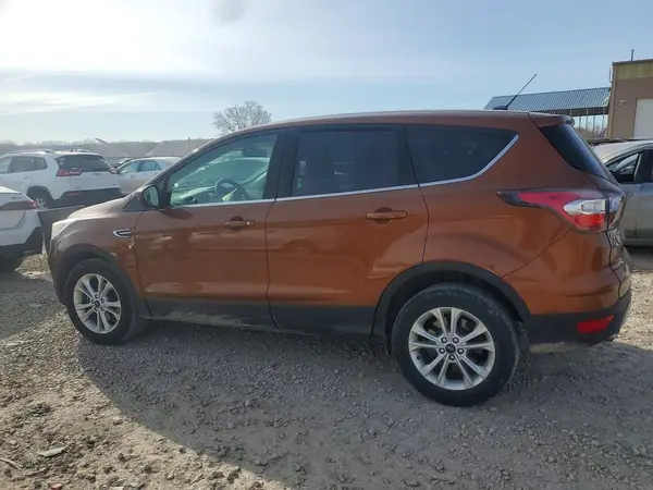1FMCU0GD5HUA40990 2017 FORD ESCAPE - Image 2