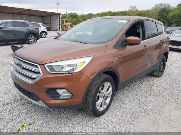 1FMCU0GD5HUA52699 2017 FORD ESCAPE - Image 2