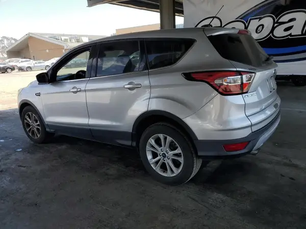 1FMCU0GD5HUA54663 2017 FORD ESCAPE - Image 2