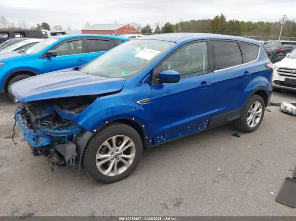 1FMCU0GD5HUA58227 2017 FORD ESCAPE - Image 2
