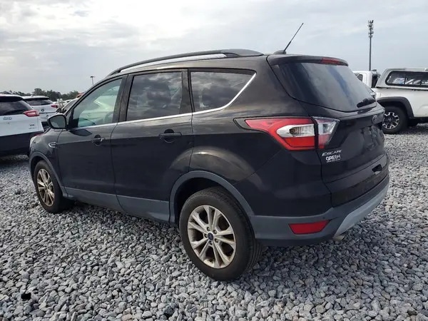 1FMCU0GD5HUA60012 2017 FORD ESCAPE - Image 2