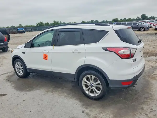 1FMCU0GD5HUA79188 2017 FORD ESCAPE - Image 2