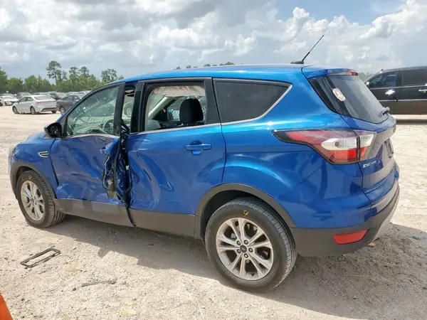 1FMCU0GD5HUB01173 2017 FORD ESCAPE - Image 2