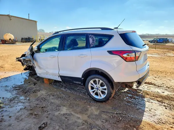 1FMCU0GD5HUB15090 2017 FORD ESCAPE - Image 2